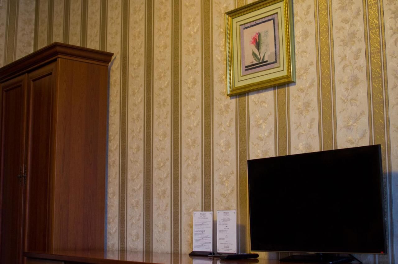 Отель Diplomat ApartHotel Киев-30