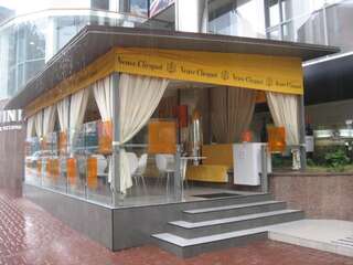 Отель Diplomat ApartHotel Киев-0